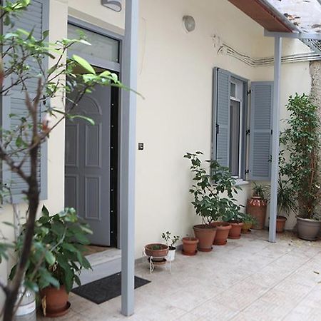 Όμορφο Διαμέρισμα Σε Διατηρητέο Κτίσμα Στην Αθήνα Zewnętrze zdjęcie