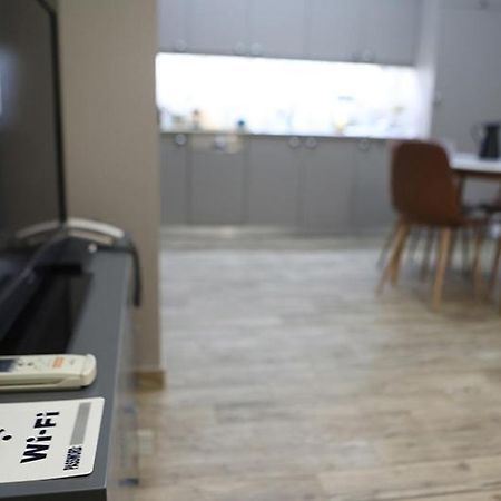 Όμορφο Διαμέρισμα Σε Διατηρητέο Κτίσμα Στην Αθήνα Zewnętrze zdjęcie